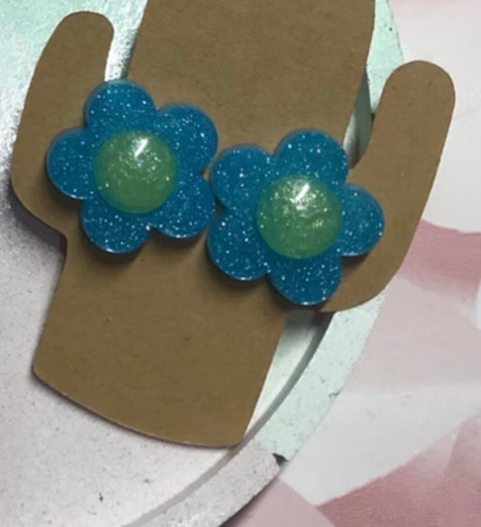 Daisy Studs - Handmade Daisy Stud Earrings