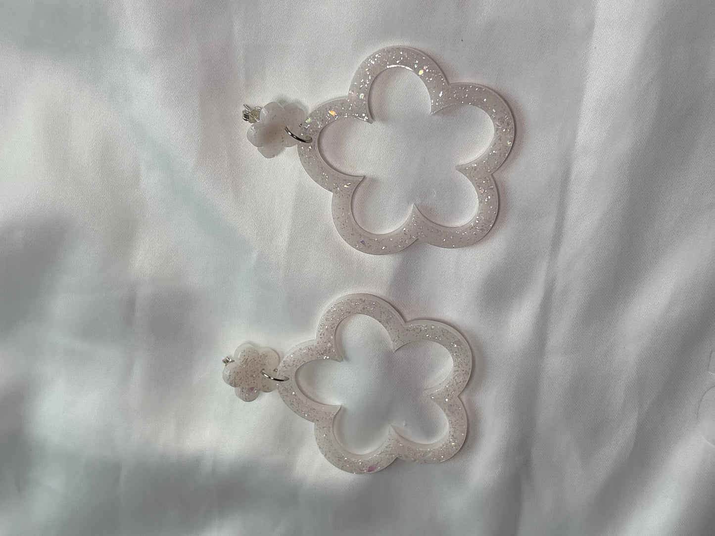 Groovy Baby – Groovy Flower Earrings