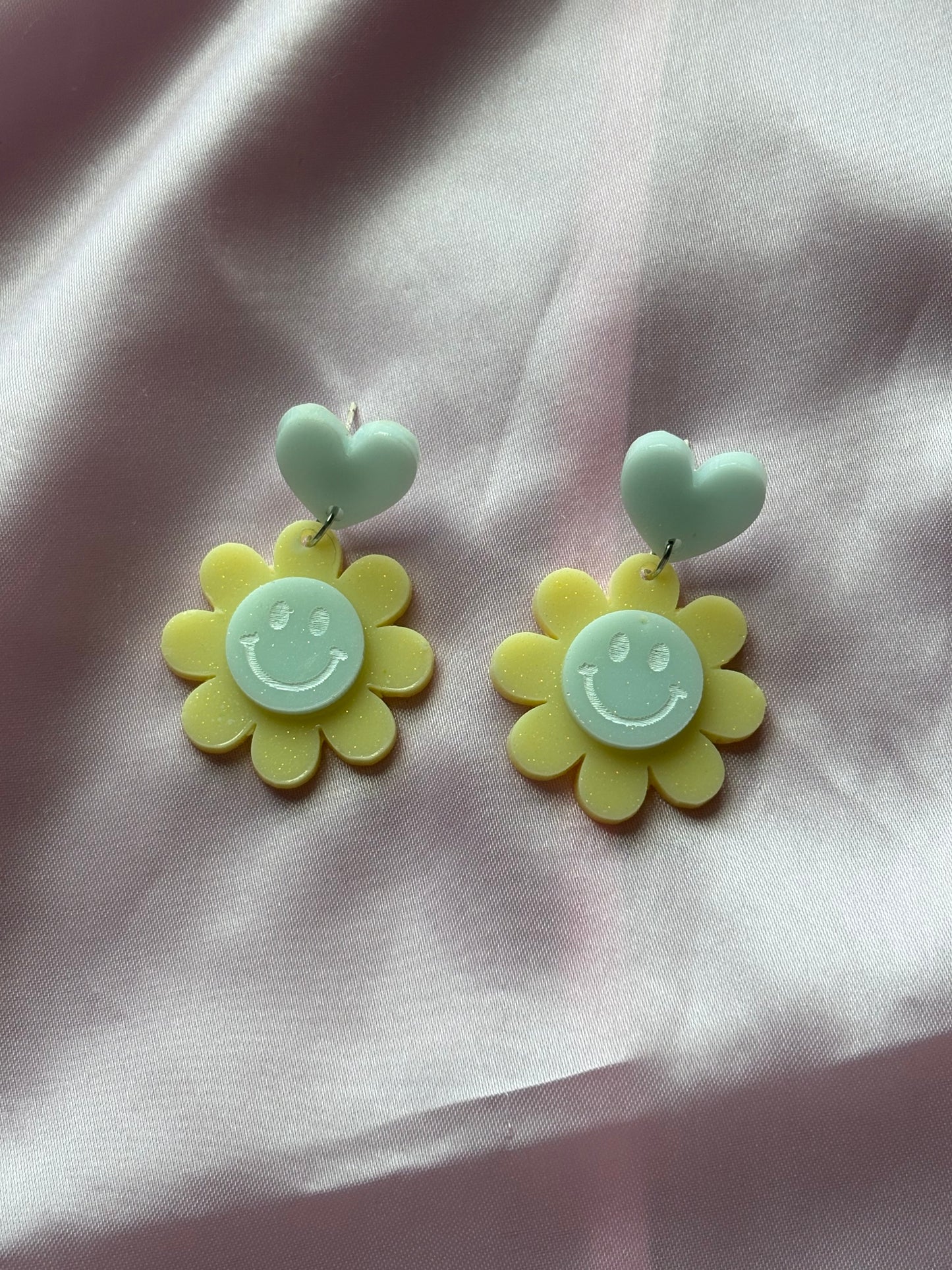 Dopamine Hit - Handmade Smiley Flower Earrings