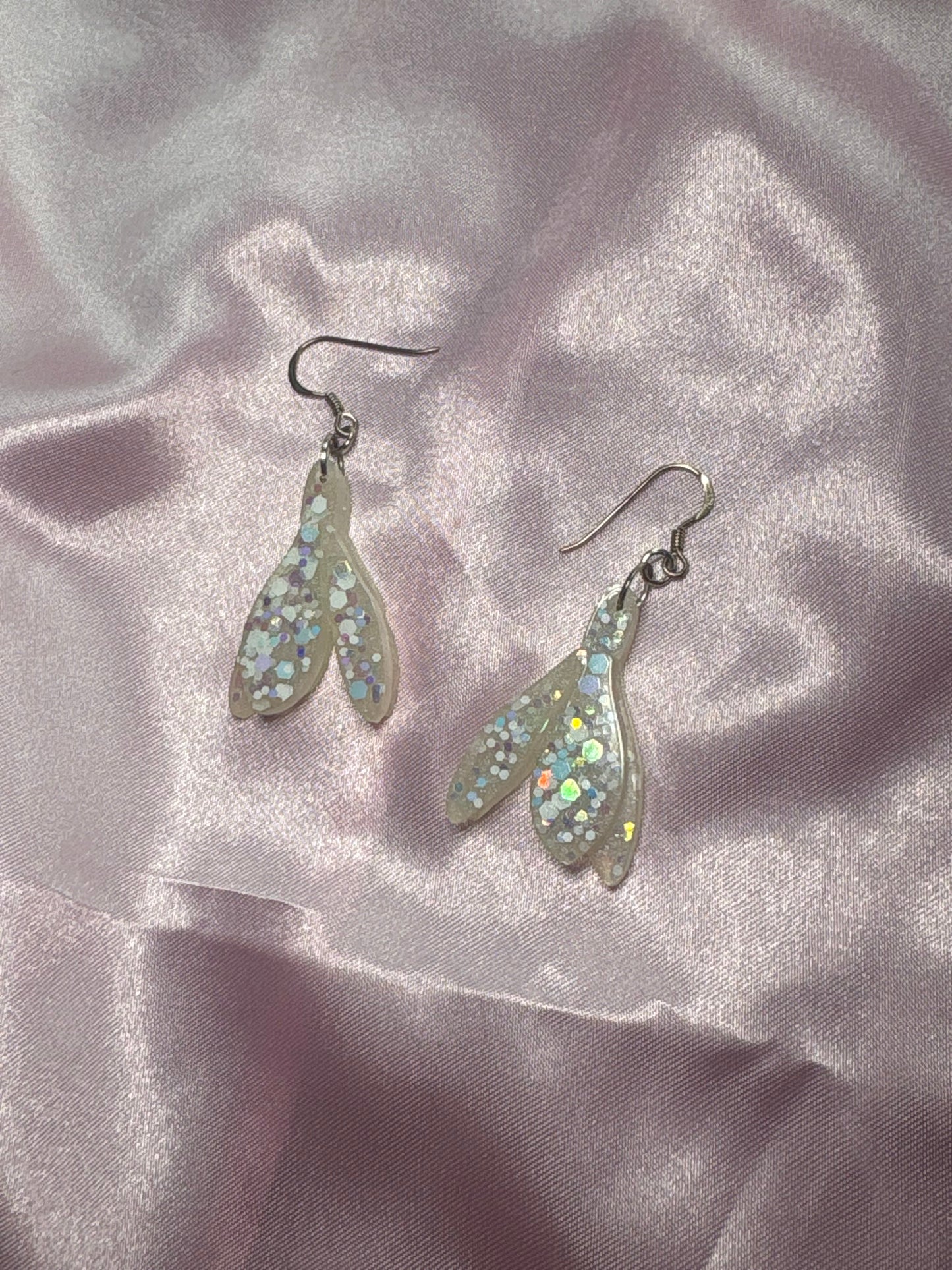 Snow Drop - Handmade Flower Earrings