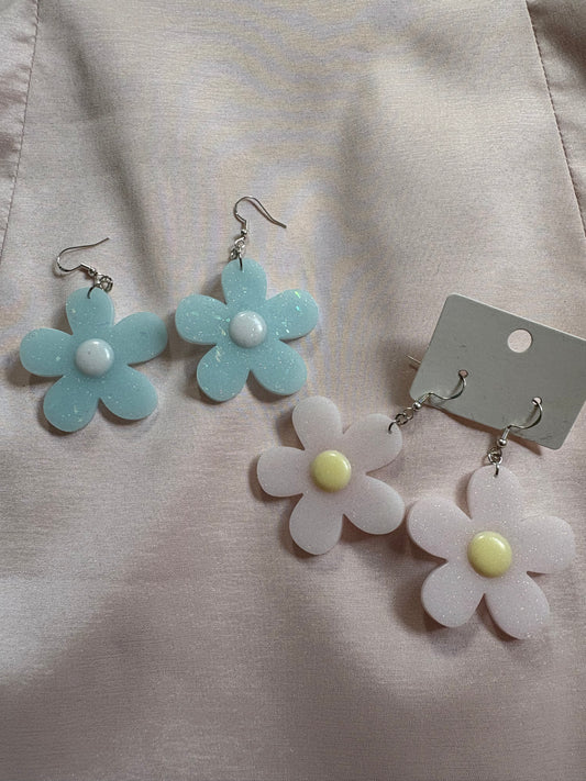 Groovy Chick - Handmade Daisy Resin Earrings