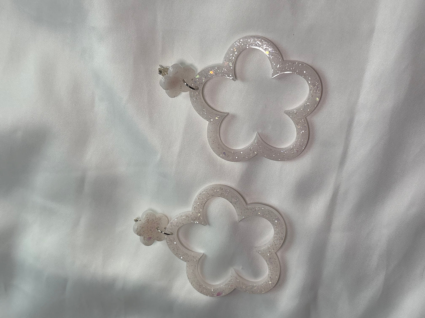 Groovy Baby – Groovy Flower Earrings