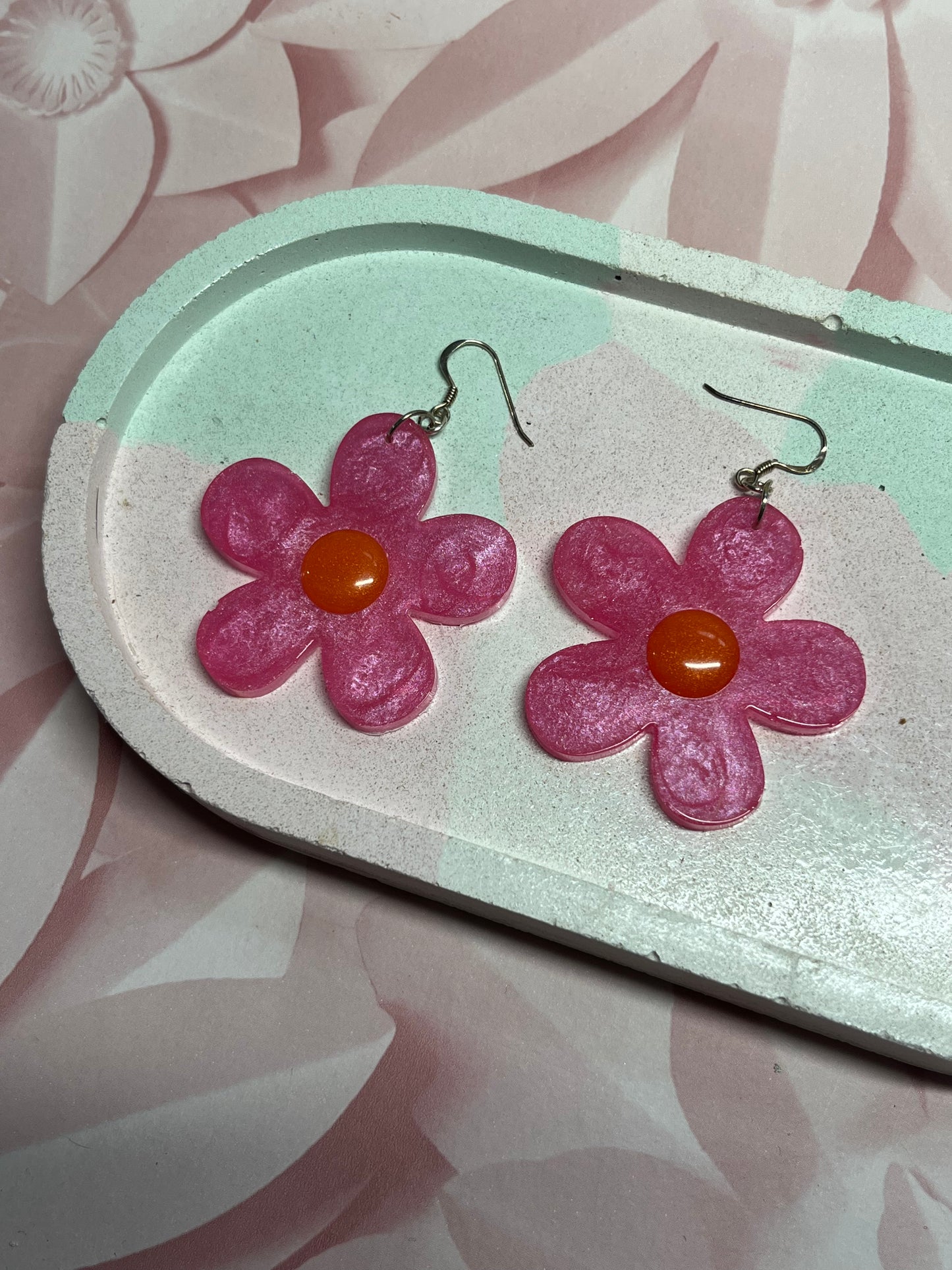 Groovy Chick - Handmade Daisy Resin Earrings