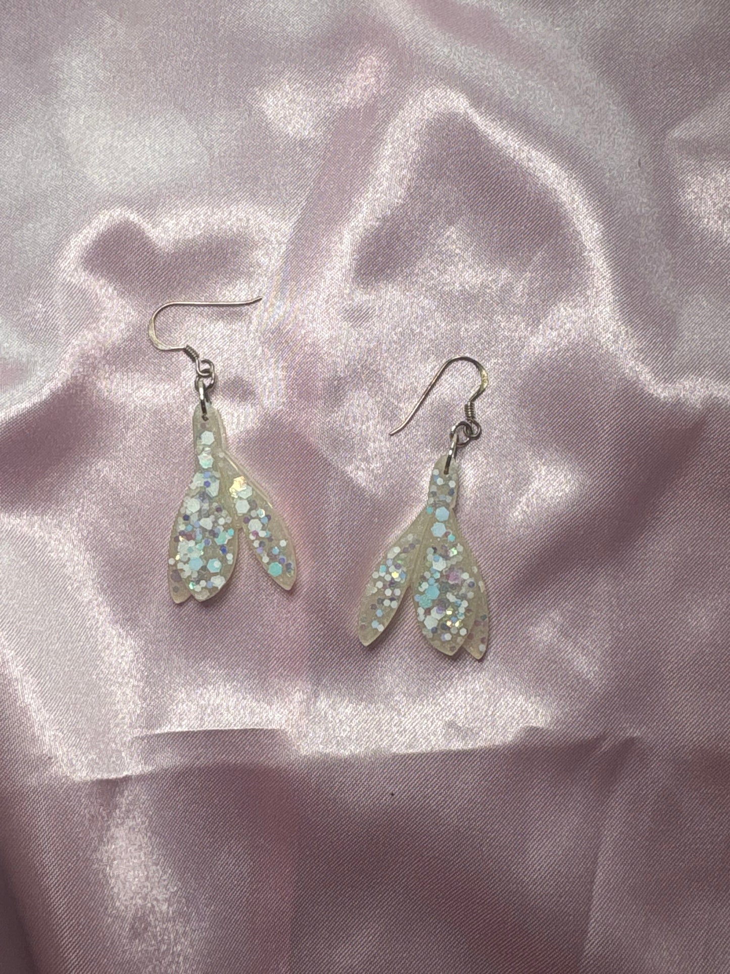 Snow Drop - Handmade Flower Earrings